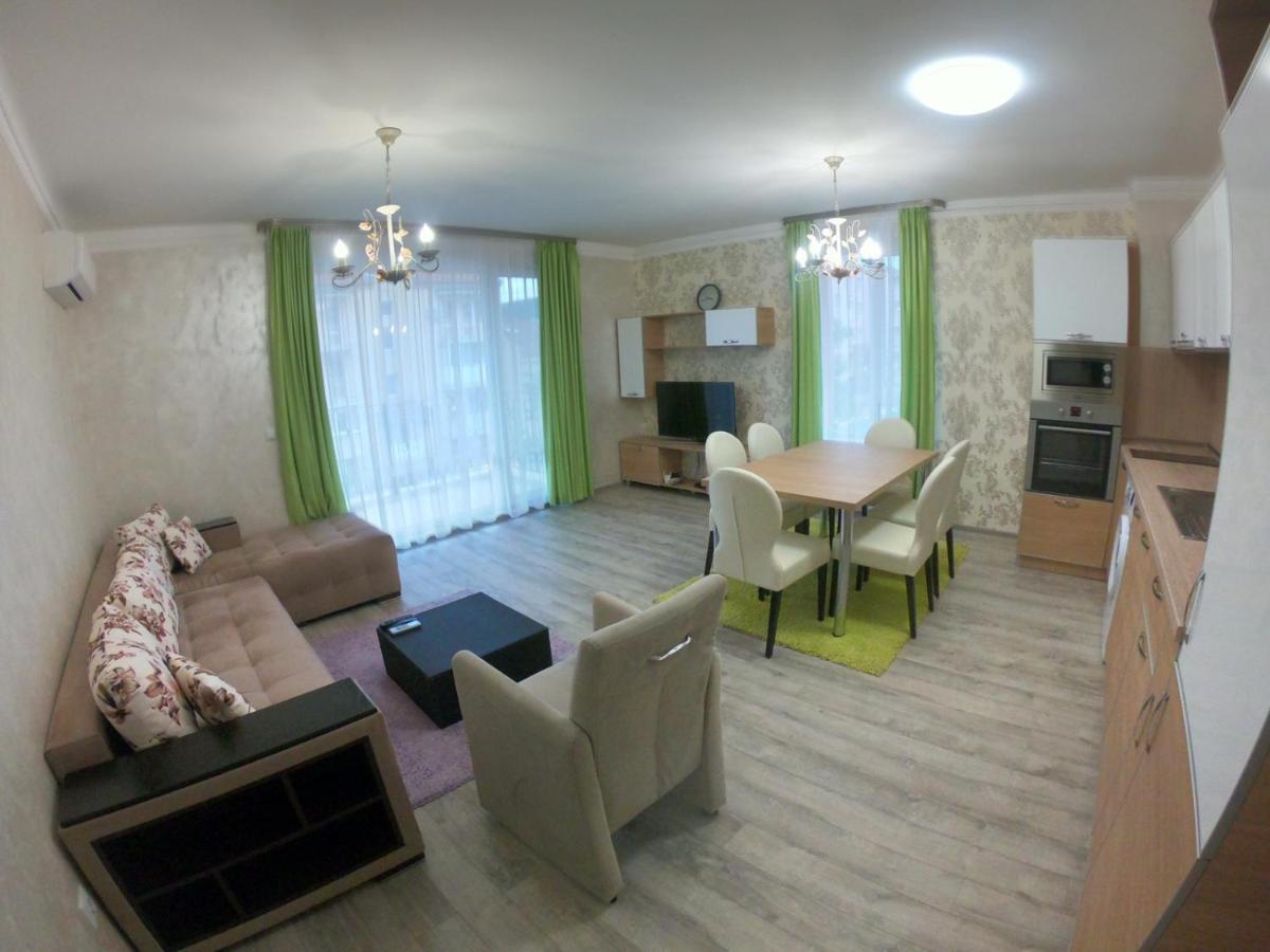 South Coast Apartments شومن المظهر الخارجي الصورة