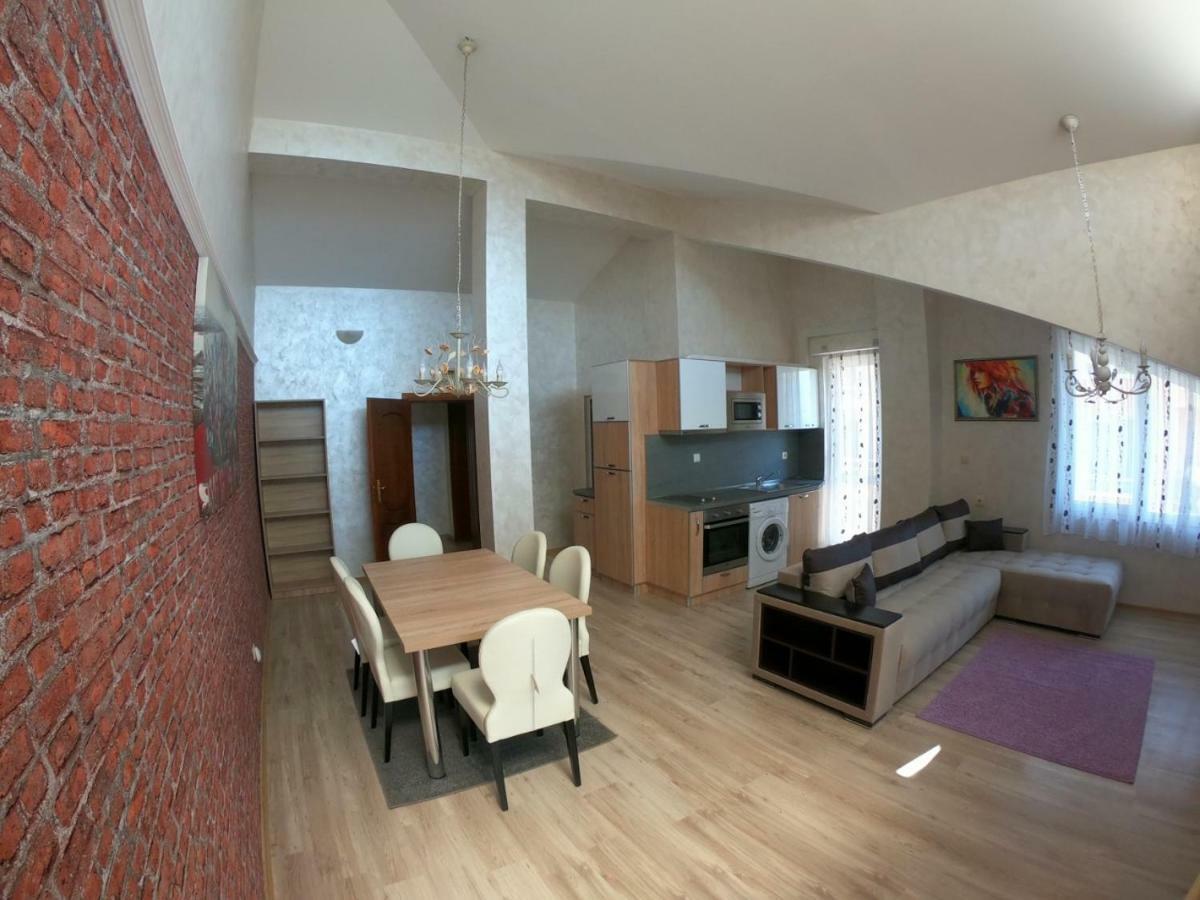 South Coast Apartments شومن المظهر الخارجي الصورة