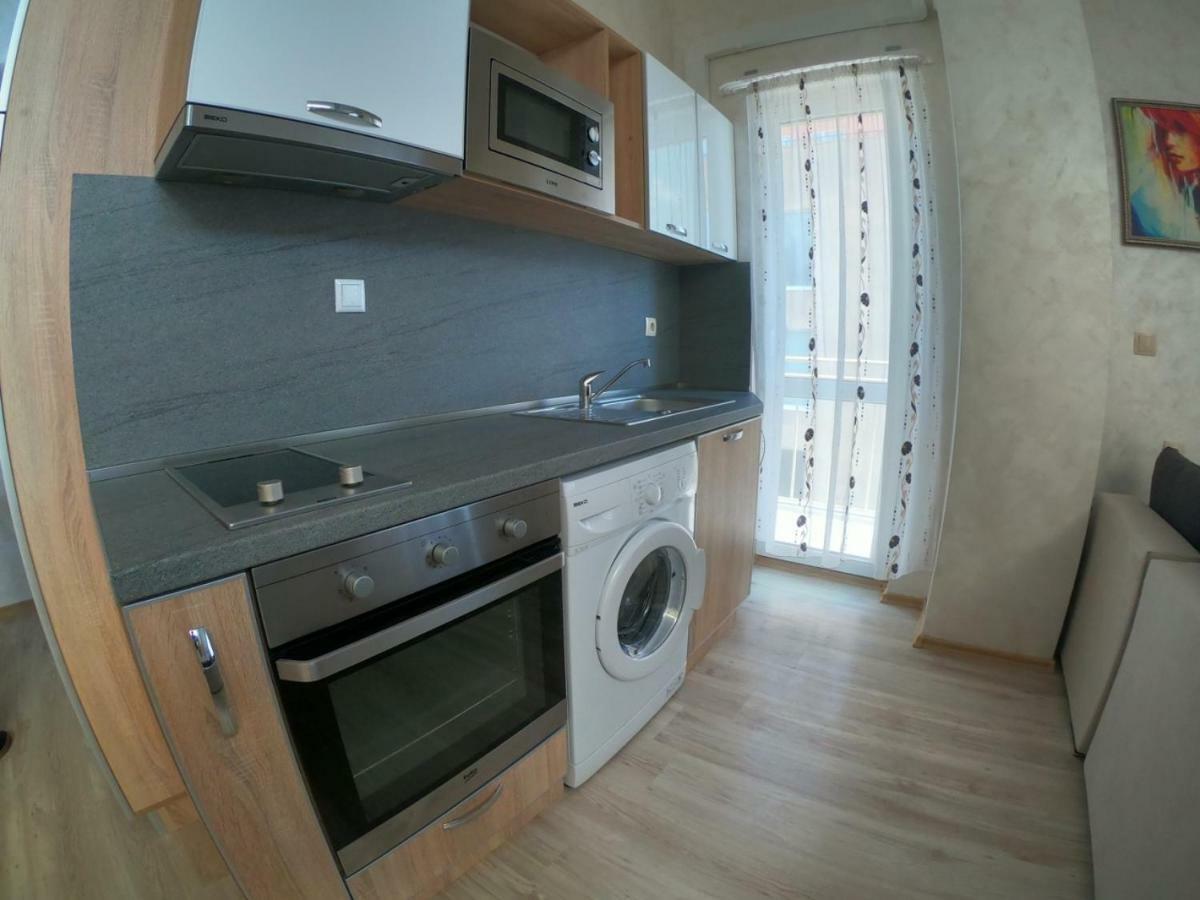 South Coast Apartments شومن المظهر الخارجي الصورة