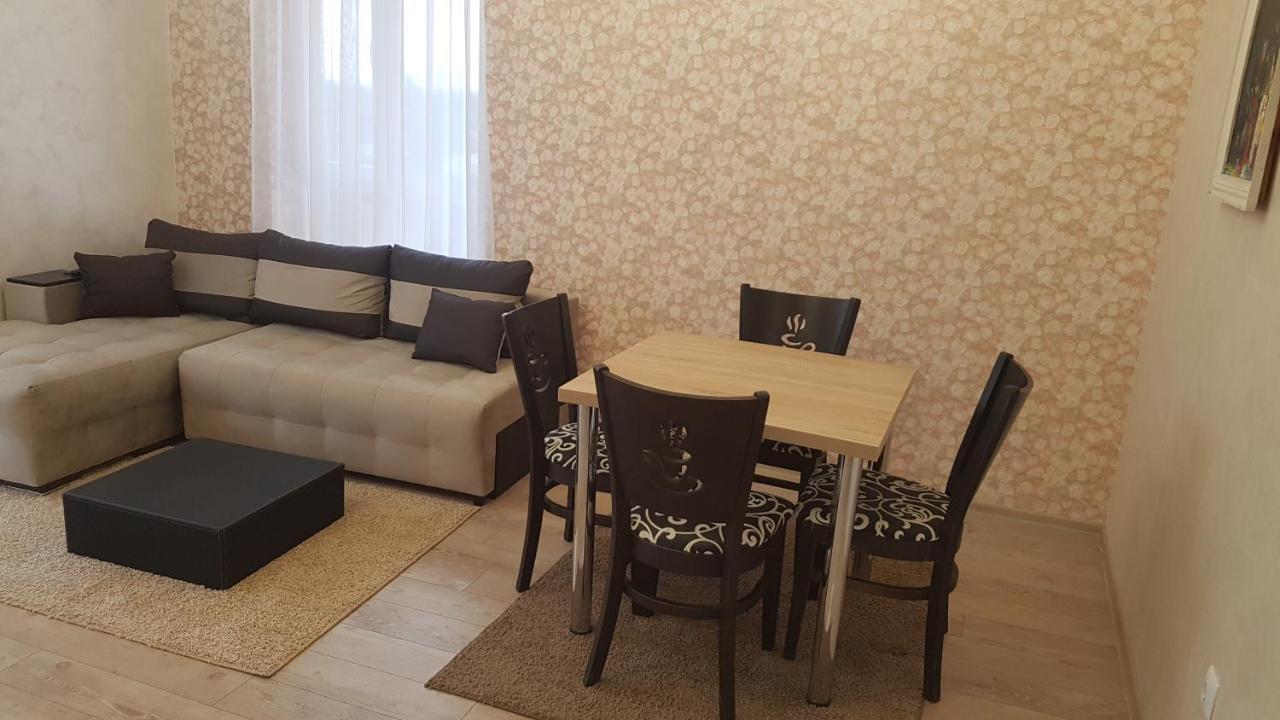 South Coast Apartments شومن المظهر الخارجي الصورة